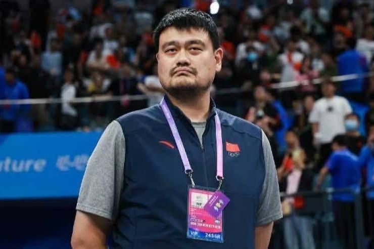 韩国剧烈运动的打扑克