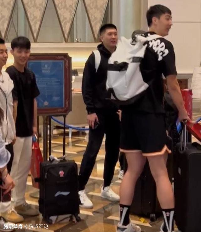 美女叫床视频