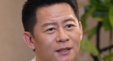 成人午夜毛片