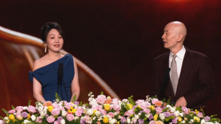 美女露内衣
